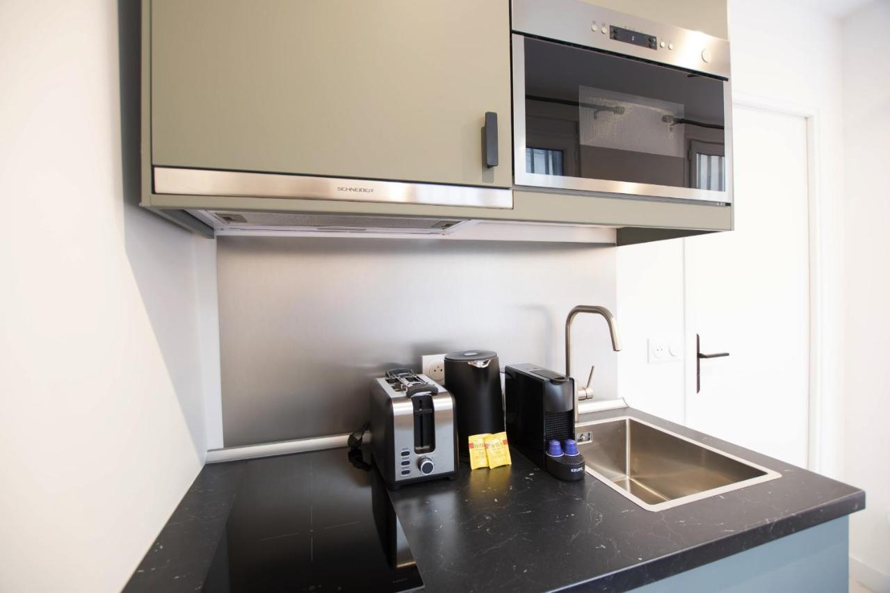 Guestready - Studio With Jacuzzi In The 10 Th Apartment Paris Ngoại thất bức ảnh